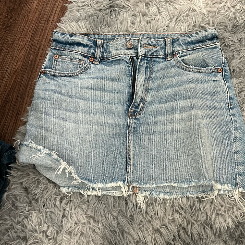 NWOT American Eagle Jean Skirt size 4